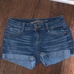 arizona light wash jean shorts
